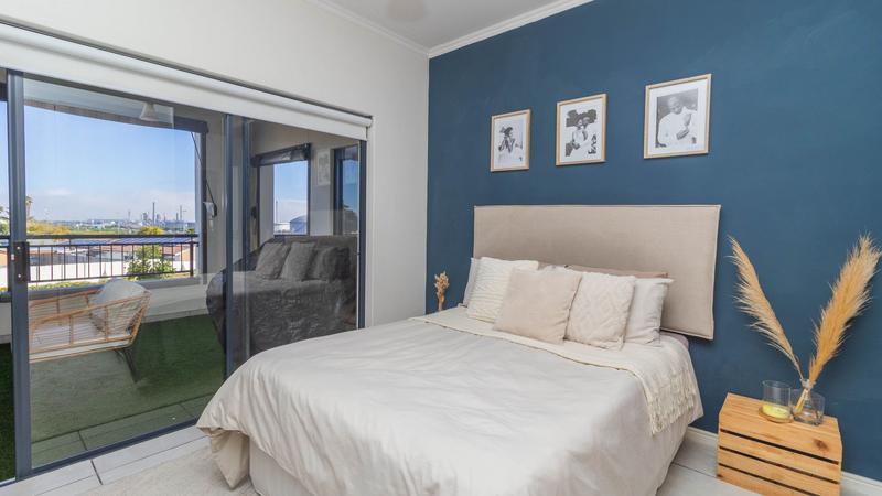 2 Bedroom Property for Sale in De Zicht Estate Western Cape